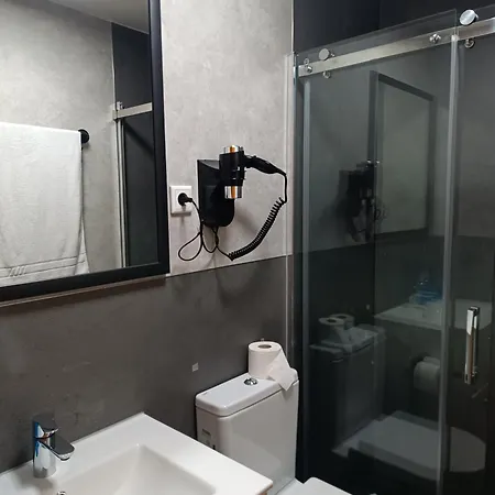 Отель Breer S Hotel